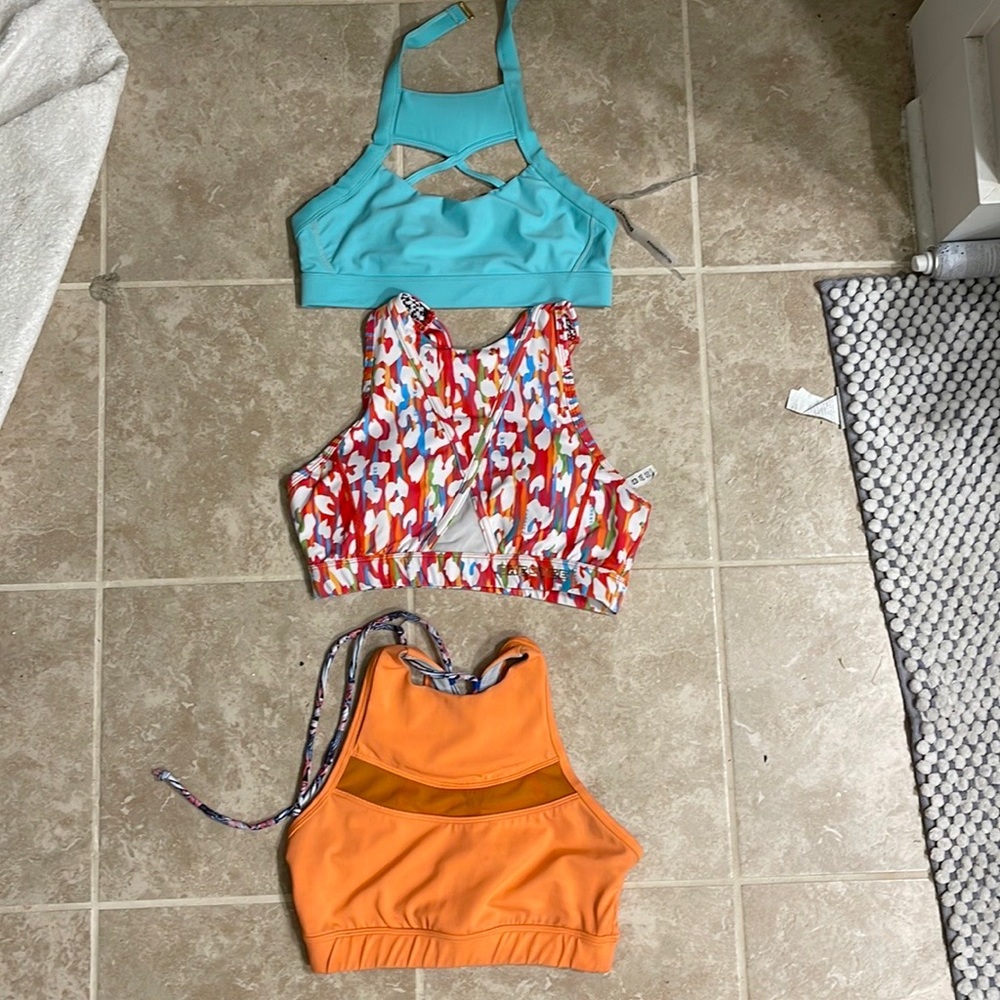 Sports bra bundle